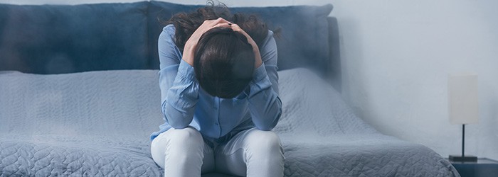 Parisuhdeahdistuksen oireet